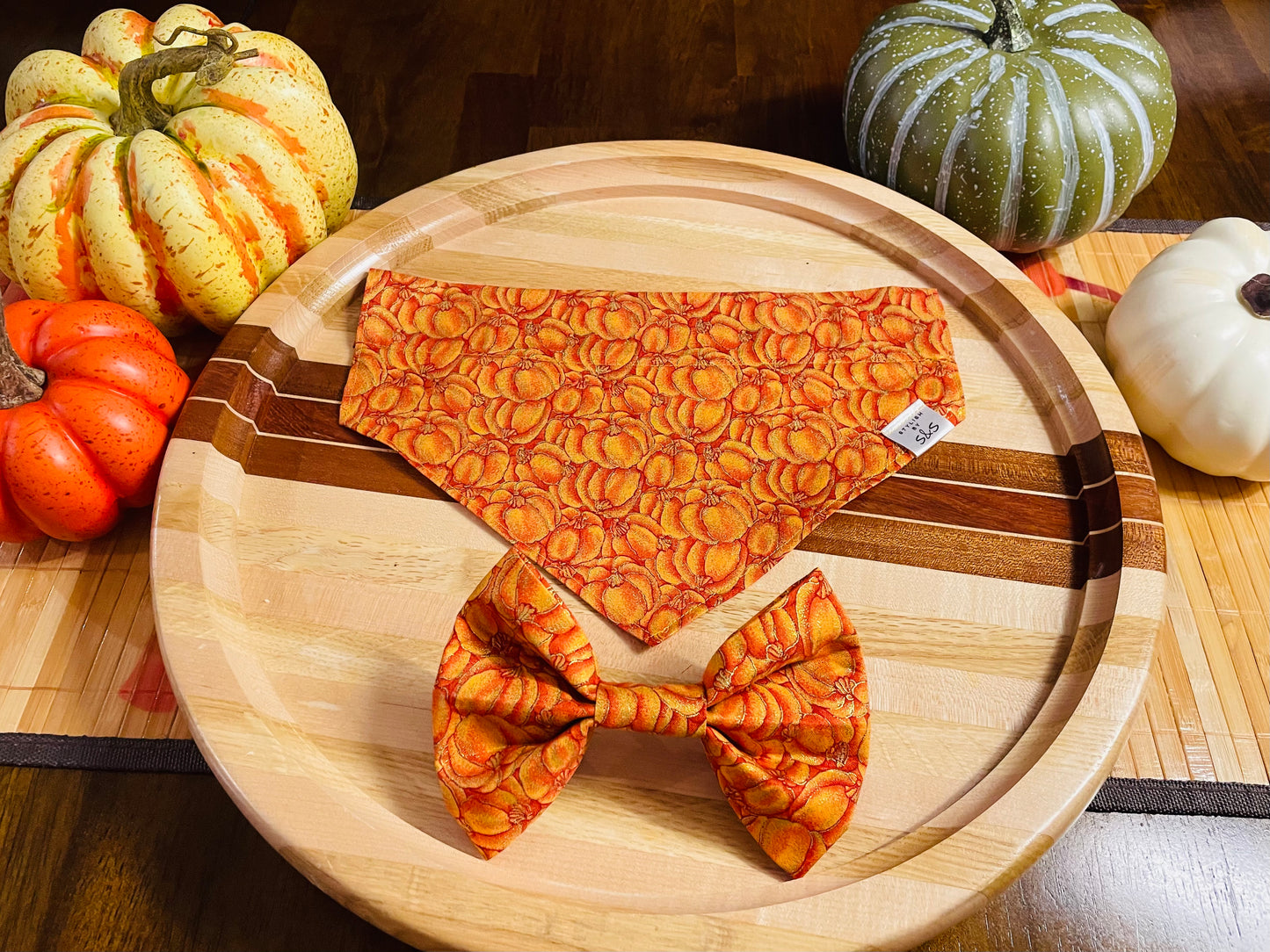 Vintage Pumpkin Print Bandana