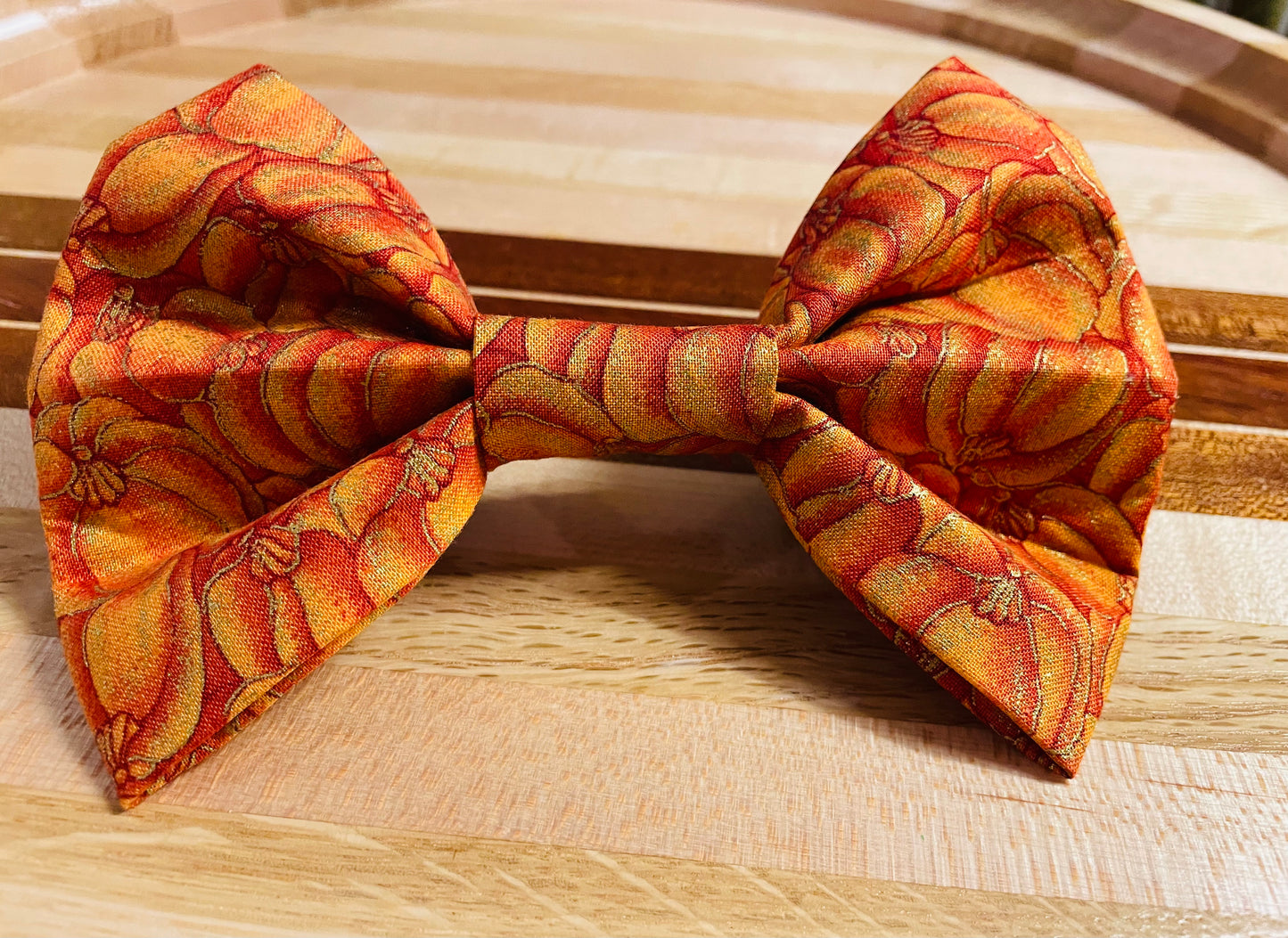 Vintage Pumpkin Print Bow Tie