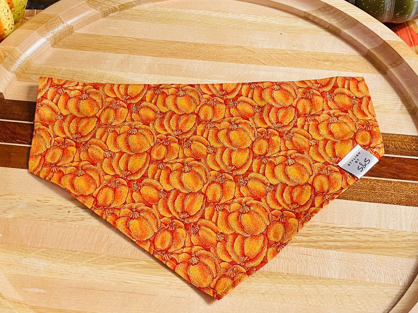 Vintage Metallic Fall Leaf Print Bandana