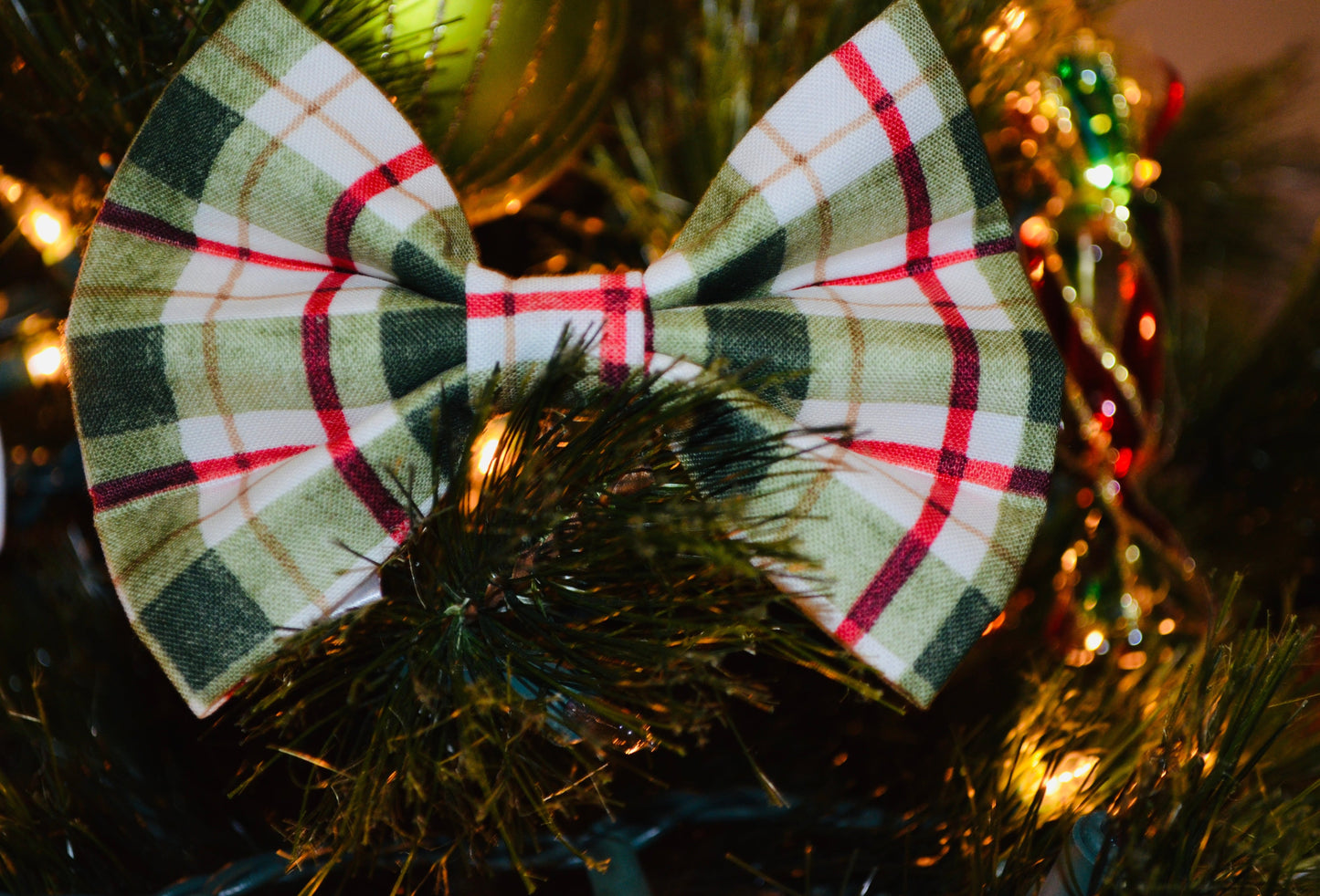 Green Plaid Bow Tie